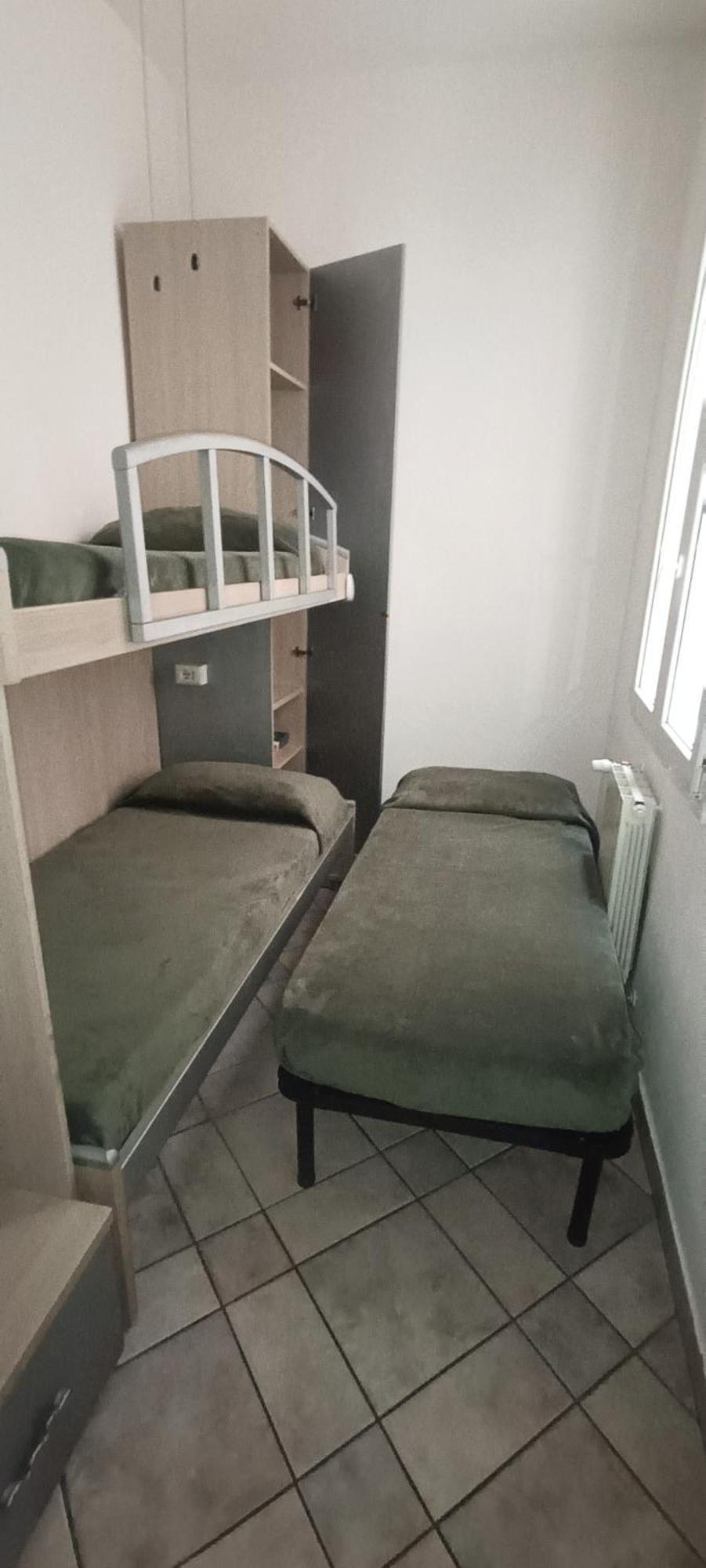 Casa Vacanze Completa Di Tutto E Anche Di Piu Livourne Extérieur photo