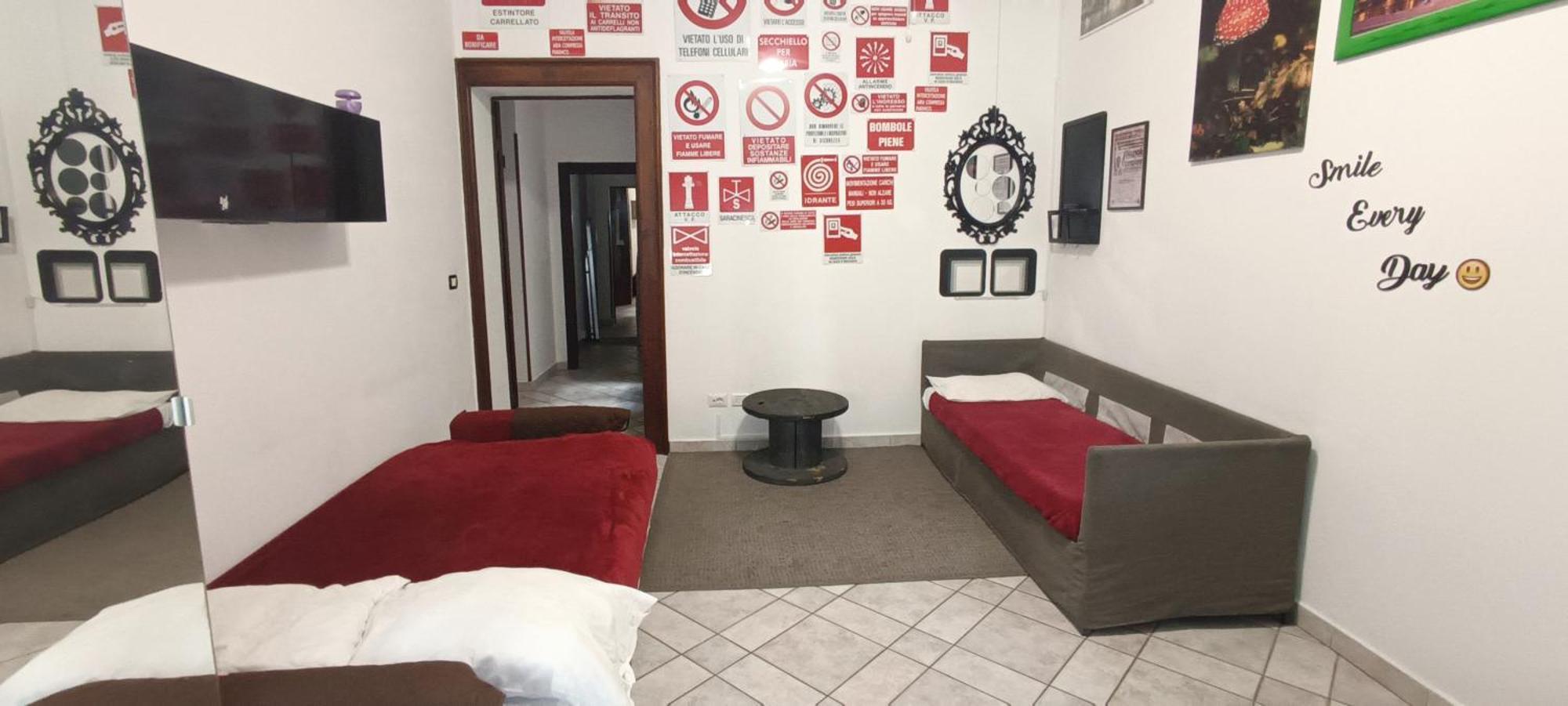 Casa Vacanze Completa Di Tutto E Anche Di Piu Livourne Extérieur photo